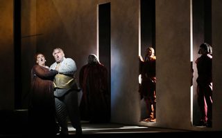 Left-Right; Tamara Wilson (Isolde), Simon O’Neill (Tristan), Eric Owens (King Marke), Eric Taylor (Melot), Extra Performer, photo by Curtis Brown for the Santa Fe Opera