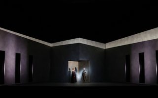 Left-Right; Tamara Wilson (Isolde), Simon O’Neill (Tristan), photo by Curtis Brown for the Santa Fe Opera