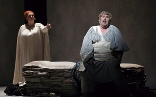 Left-Right; Tamara Wilson (Isolde), Simon O’Neill (Tristan), photo by Curtis Brown for the Santa Fe Opera