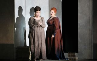 Left-Right; Jamie Barton (Brangäne), Tamara Wilson (Isolde), photo by Curtis Brown for the Santa Fe Opera