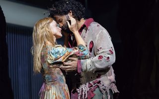 Vida Miknevičiūtė (Sieglinde), Jamez McCorkle (Siegmund), photo by Curtis Brown for the Santa Fe Opera