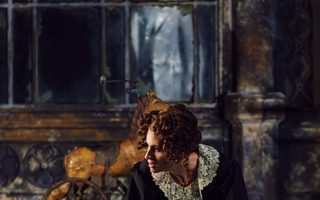 Jacquelyn Stucker (The Governess), Brenton Ryan (Peter Quint), photo by Curtis Brown for the Santa Fe Opera